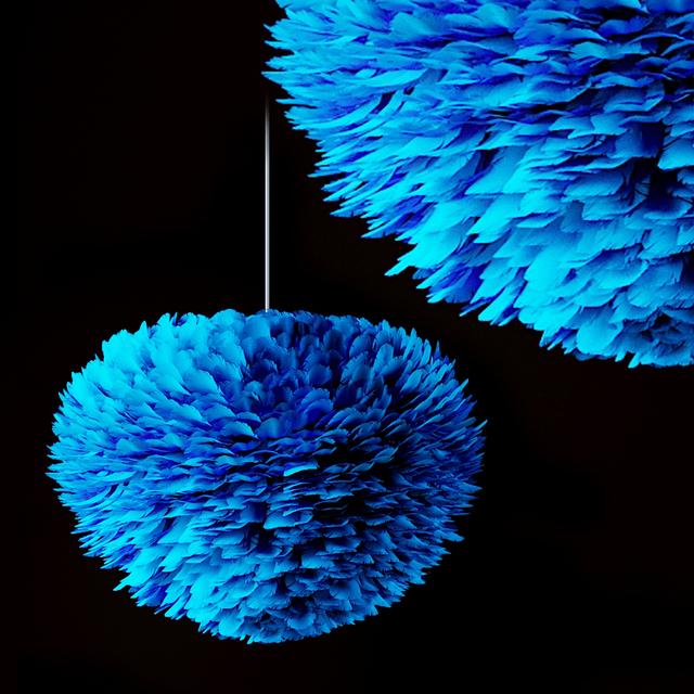 Blue fluffy pendant ceilinglamp